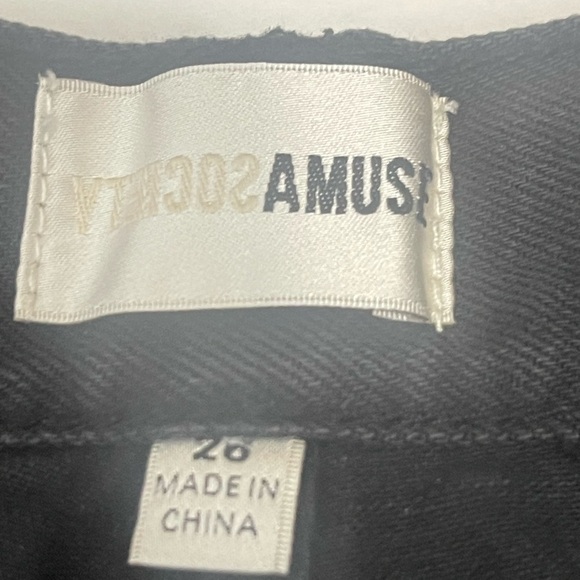 Amuse Society Crossroads Button Fly Cuffed Distressed Shorts 26 - Picture 5 of 8